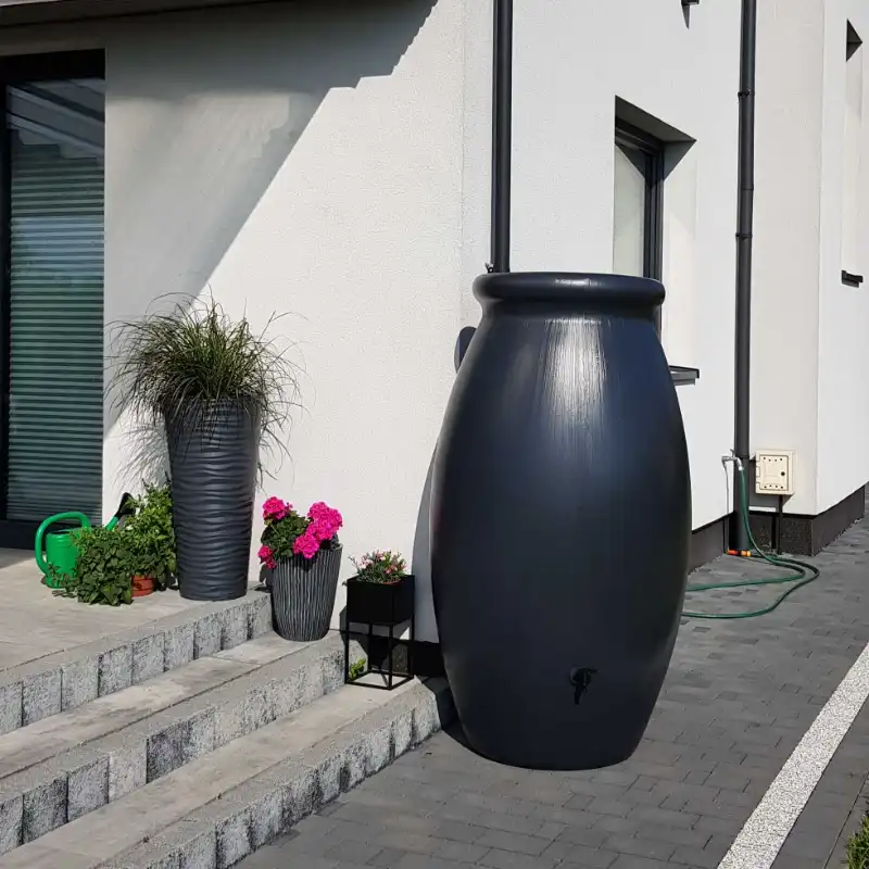 Ozdobny zbiornik na deszczówkę Amfora Toscan 1000l kolor terracotta