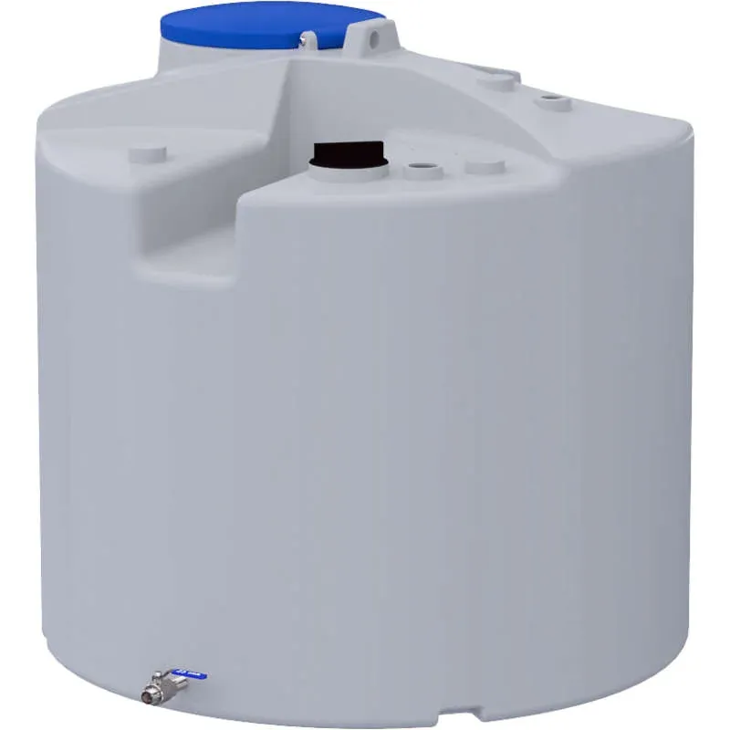 Naziemny zbiornik na wodę pitną 2500l Aqua FAP przód