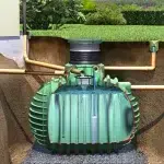 Podziemny zbiornik na deszczowkę Columbus w zestawie z pompą na deszczówkę